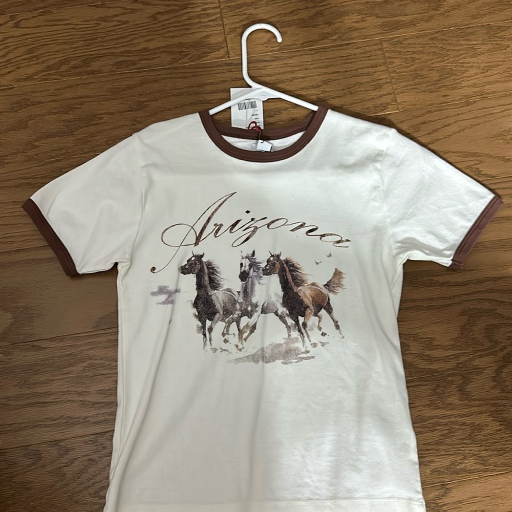 never worn, comfortable fitted top